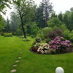 Kwiatowe Zacisze Villa *